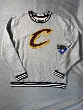 Stadium Essentials Cleveland Cavaliers Crewneck Sweatshirt Mens XL Gray NBA NWT